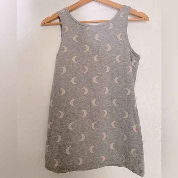 GAP BODY SLEEP TANK TOP MOONS SIZE S - Picture 3 of 3